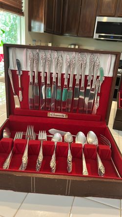 Flatware sets