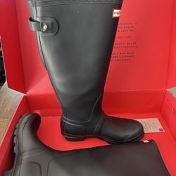 Hunter Black Adjustable Rain Boots Worn Once 