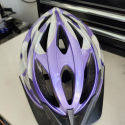 Kids trek bike helmet