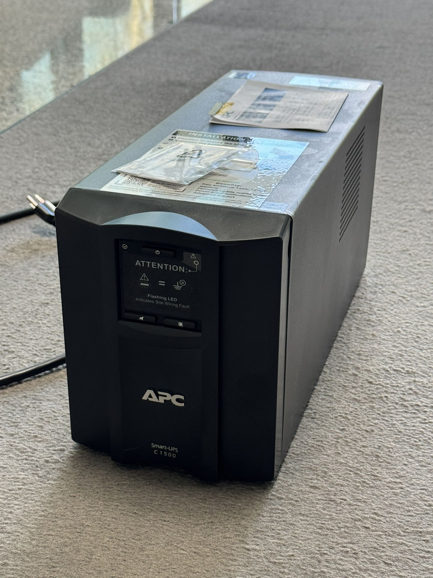 APC Smart UPS C1500