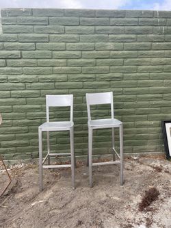 4 Silver Bar Stools
