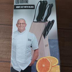Robert Irvine 7 Piece Knife Set With Block- Brand New