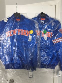 1 Left New York Knicks Starter Jackets - Large