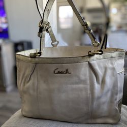 Coach purse Off White 