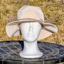 Classic Cream Foldable Sun Garden Beach Floppy Thick Weave Women's S-M Hat GUC