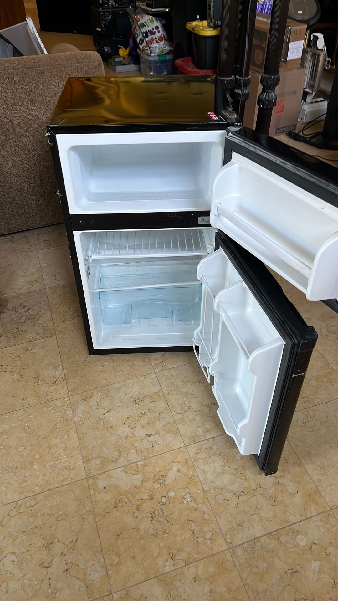 Micro fridge freezer And Microwave