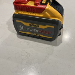 FLEXVOLT 20V/60V MAX Lithium-Ion 9.0Ah Battery