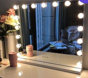 Large Vanity Mirror with 15 Bulbs & with Bluetooth 