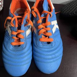 Mexican Kairos Leather Soccer Cleats Size 4