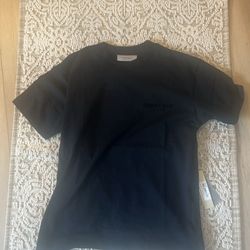 Essentials tee shirt size small
