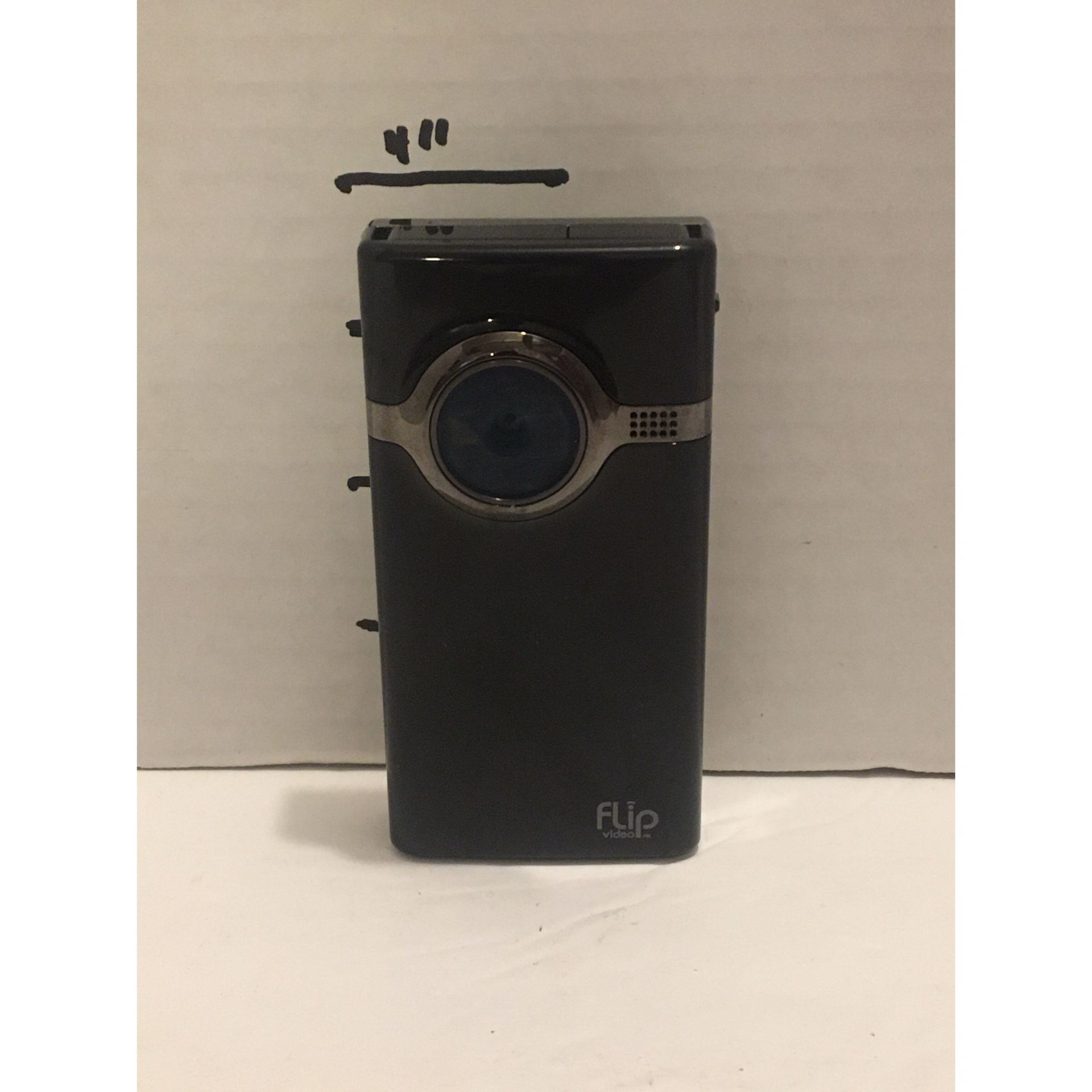 Flip Video MinoHD Digital Camera Camcorder