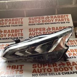 2019 Altima Driver Headlight LED Original OEM 
