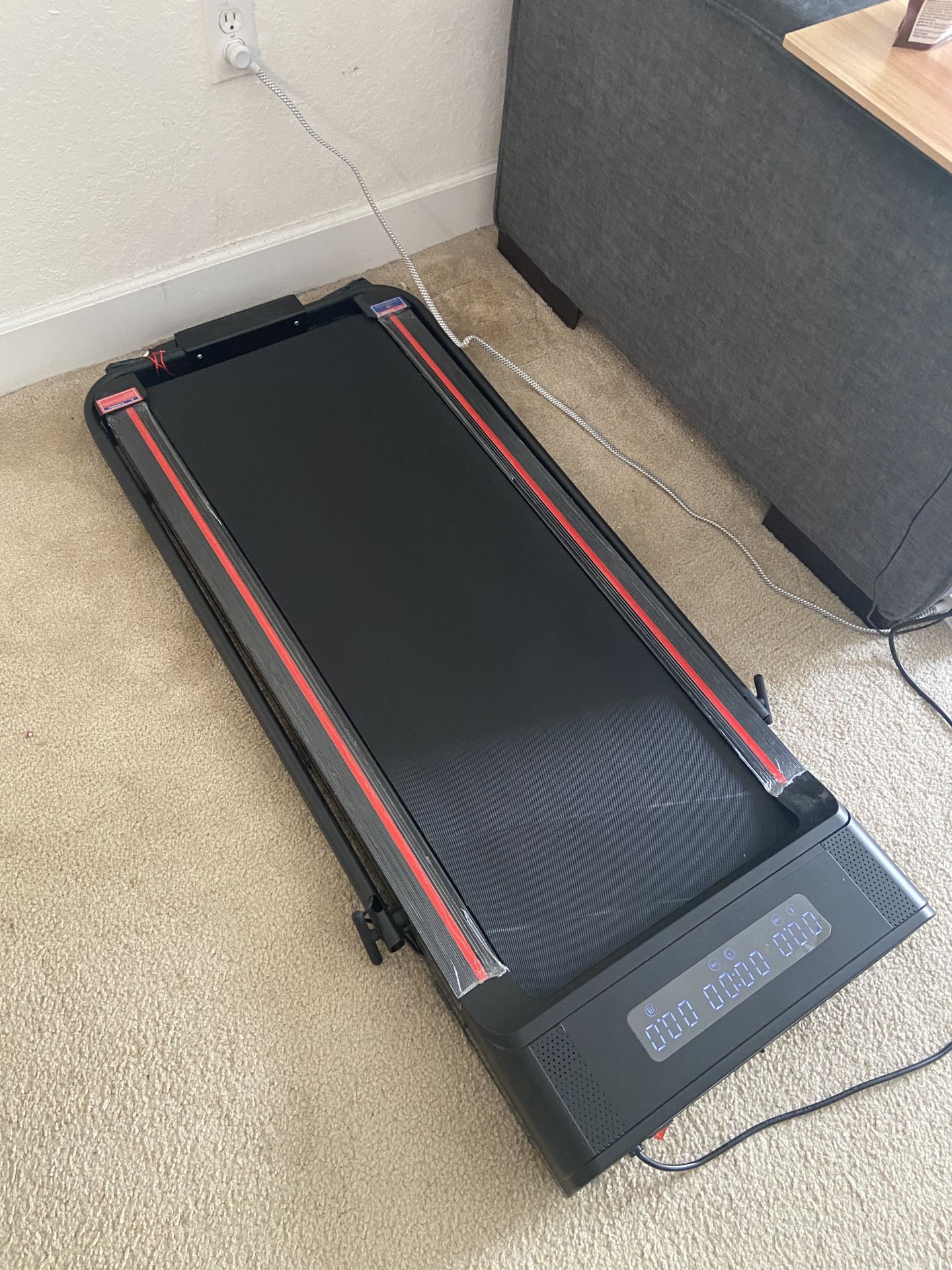 Treadmill/ Walking Pad