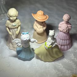 Vtg Avon Perfume Bottles Dated From The 1970’s And Up 
