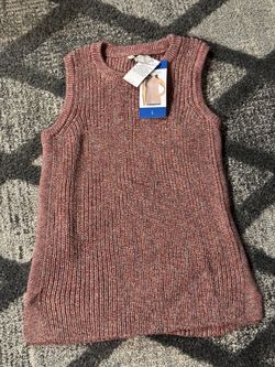New Women’s Shirt Medium