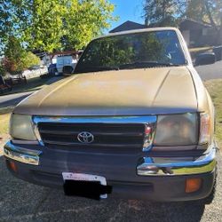 1999 Toyota Tacoma