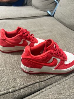 2Y Girls valintine Nike Air Force One shoes
