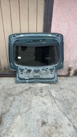 22 To 24 Hyundai kona Tail Gate Whit Glass