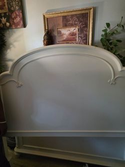 Full size  like new bed frame and rails