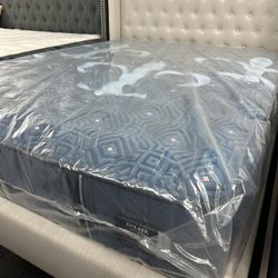 Mattresses And Furniture 