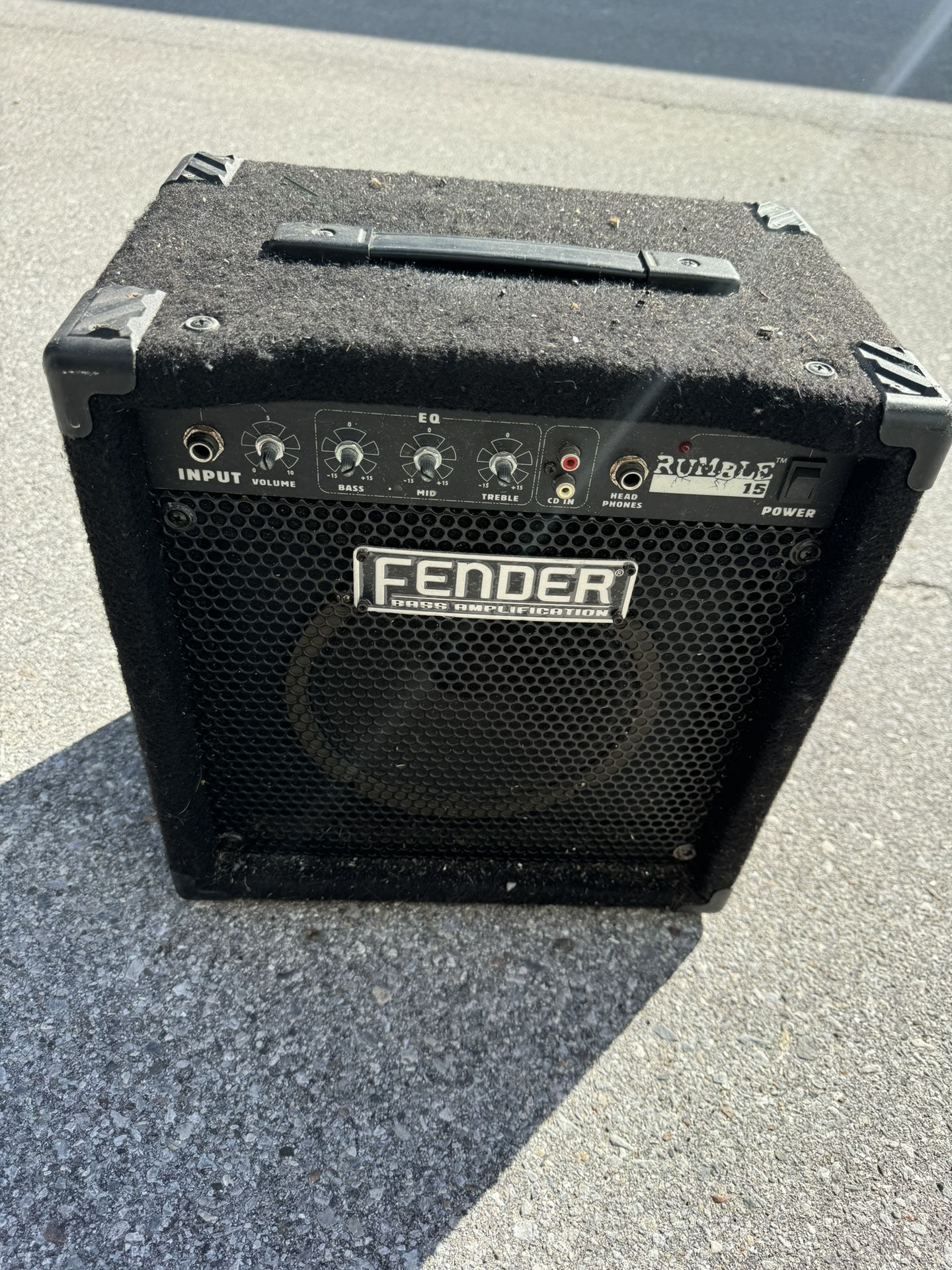 Fender Rumble 15 Bass Combo Amp 15 Watt