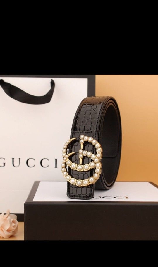 Gucci belt