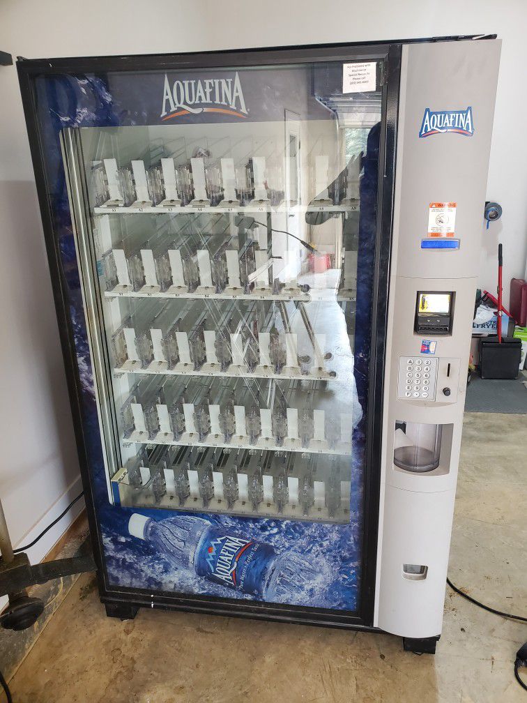 Vending Machine Dixie nerco Aquafina branded