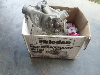 Weiland water pump for a small block chevy