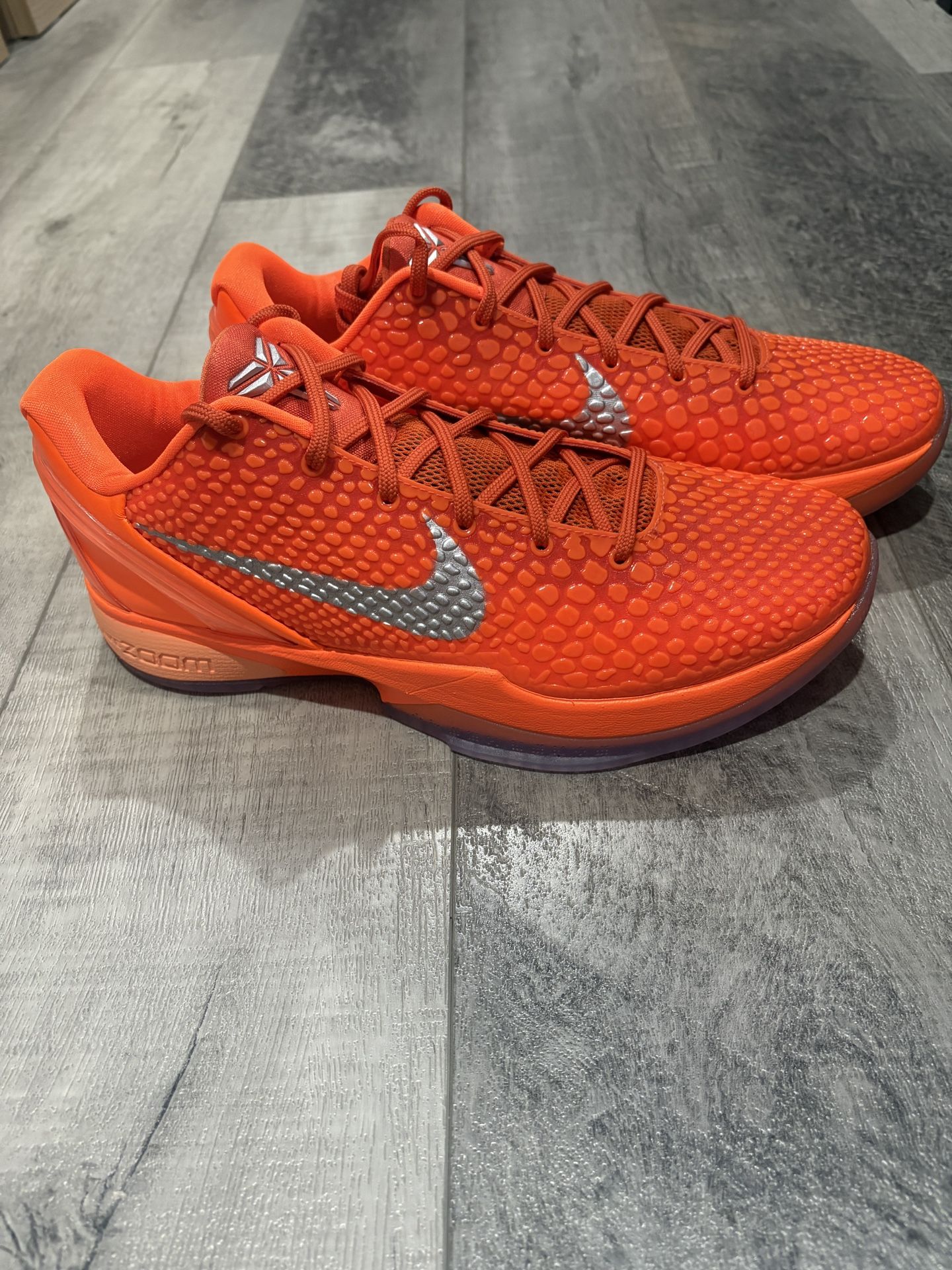 Kobe 6 Protro Total Orange Size 10M