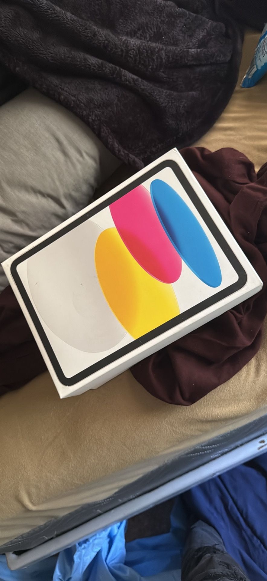 iPad 10th Generation WiFi + Cellular 64gb