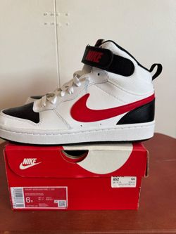 New Nike Court Borough