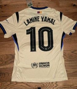 CLUB DEPORTIVO BARCELONA LAMINE YAMAL SOCCER JERSEY $45. CASH PLEASE!!
