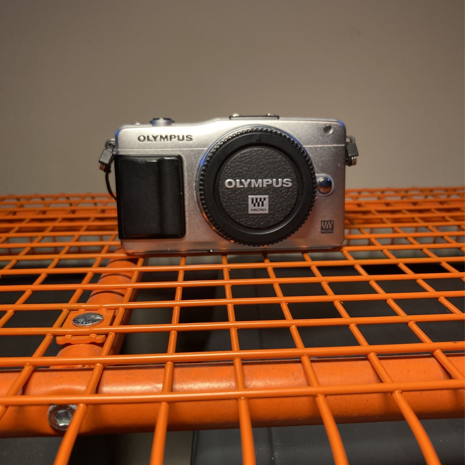 Olympus EPM2 Digital Camera