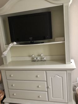 Bedroom Set four pieces