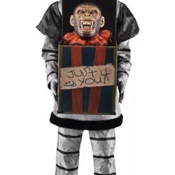 Halloween Animatronics from Spirt Halloween 