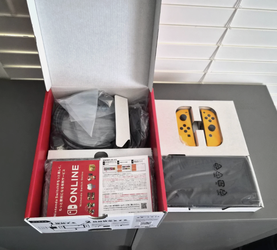 Nintendo Swtich OLED Japan Exlusive Matching Orange Joycons HEG-S-KAYAA (JPN)