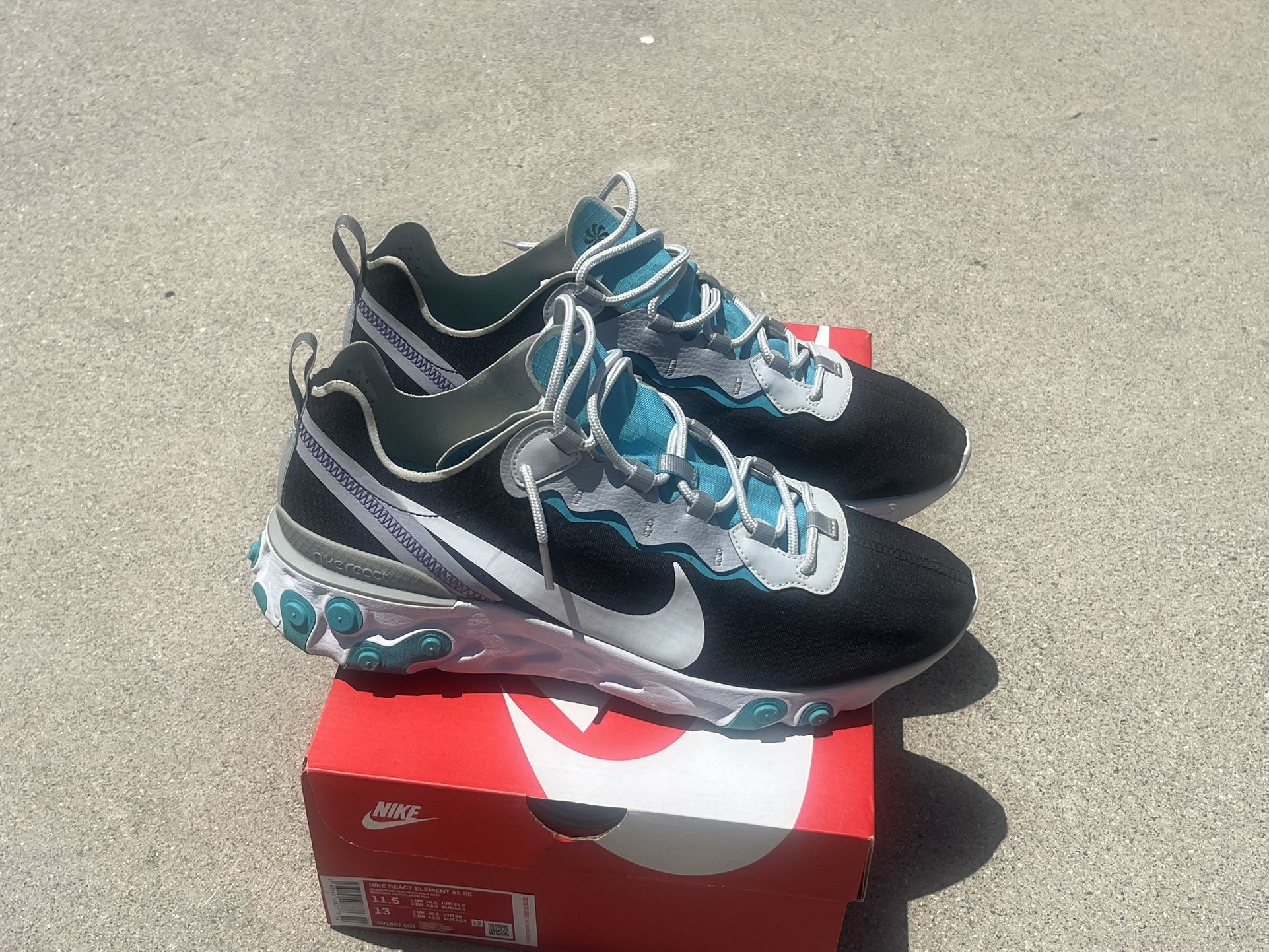 Nike React 55