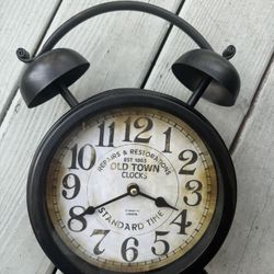 Farmhouse Style Decorative Clock