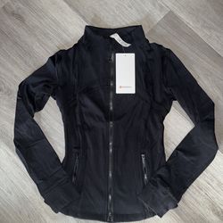 Lululemon black jacket