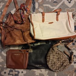 Ex Girlfriends Belongings 