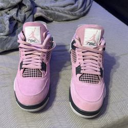 Jordan 4 Orchid 