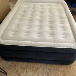 Air Mattress- Queen
