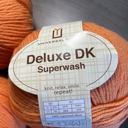 Universal Yarn Deluxe DK 100% Superwash Wool 