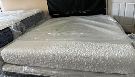 King Size Mattress (Colchón King Size)