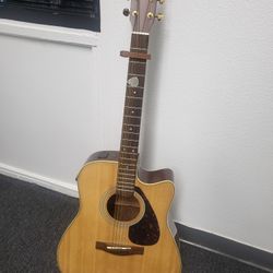 Guitar Yamaha