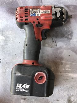 3/8 Snap On 18 volt 1 battery 1 charger