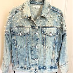 Veveret Denim Jacket With Pearls & Rhinestones 