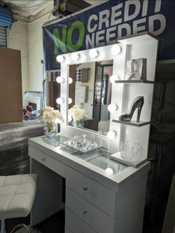 BEAUTIFUL NEW VANITY