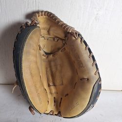 YOUTH PRO COMP™ CATCHERS MITT