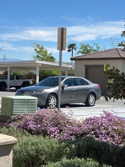 2011 Lincoln MKZ
